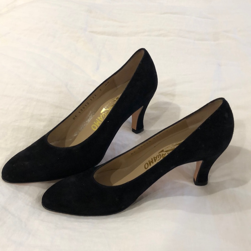 Salvatore Ferragamo black suede pumps